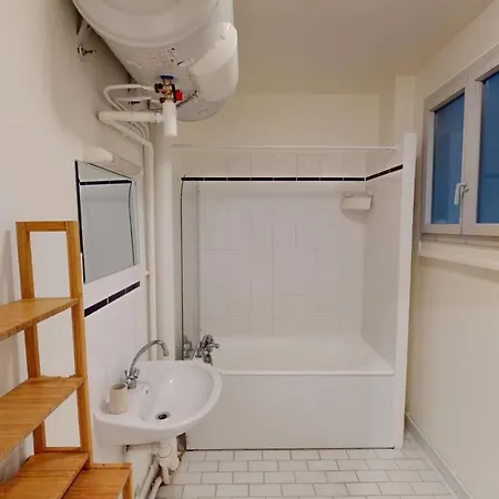 Inviting Studio Near The Eiffel Tower * Paris