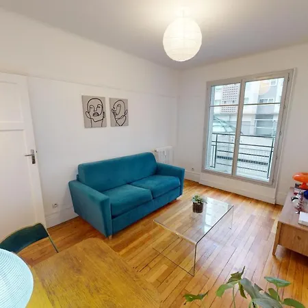 Inviting Studio Near The Eiffel Tower * Paris